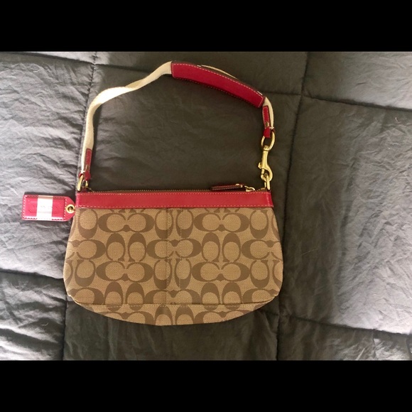 Coach purse - Picture 2 of 2